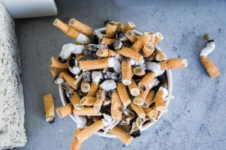 Η συνειδητοποίηση ότι ένα άτομο δηλητηριάζει ενώ το κάπνισμα βοηθά να σταματήσουν τα τσιγάρα
